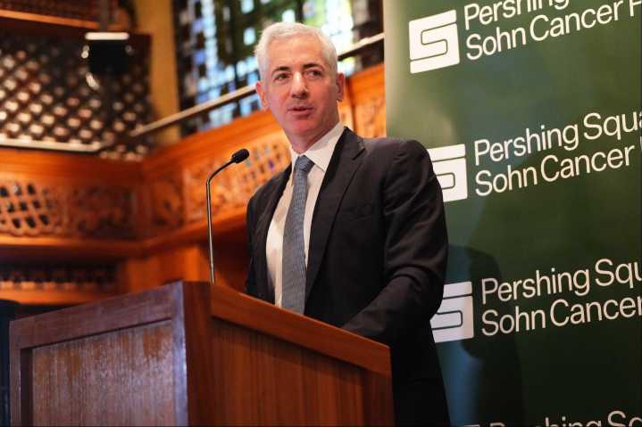 Alpha School Uses AI Teaching, Offers Staff Six