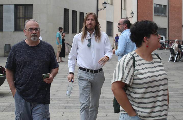 Pablo Fernández exige la dimisión de Suárez-Quiñones y de Mañueco por la “incompetencia, inacción y pasividad” ante los incendios