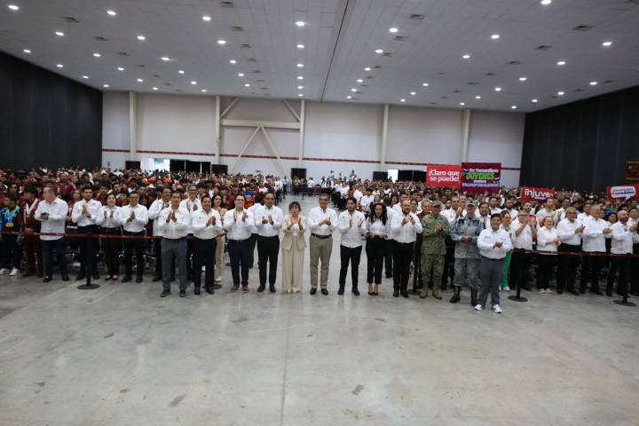 Américo reconoce a deportistas y jóvenes tamaulipecos