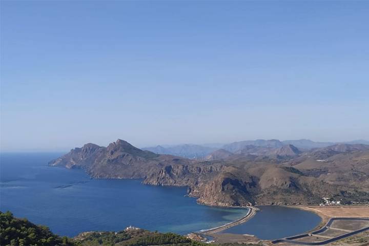 Escapadas | Mar, acantilados y senderos: seis rutas para descubrir la costa de la Región de Murcia