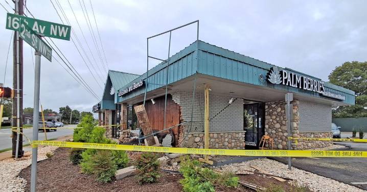Car crashes into Hickory restaurant Friday; building damaged but structurally sound