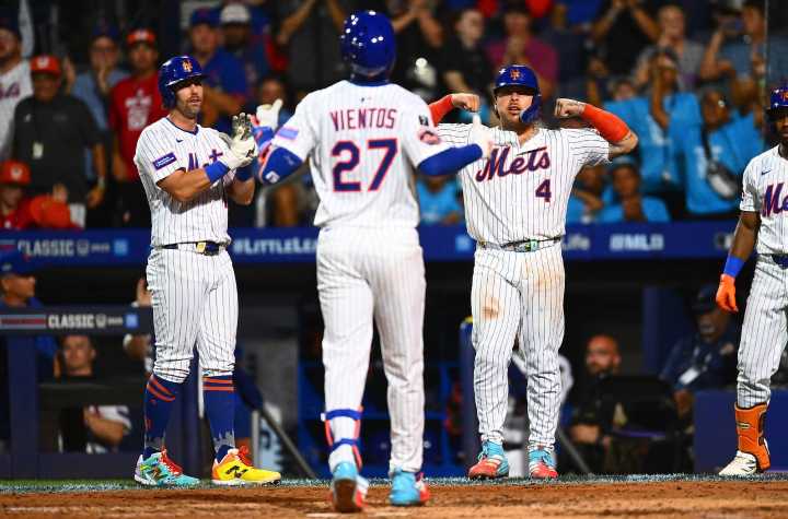 Mariners lose Little League Classic, series to New York Mets