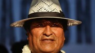 Evo Morales, excluido de las elecciones bolivianas, no sabe cómo responder a amenazas de arresto