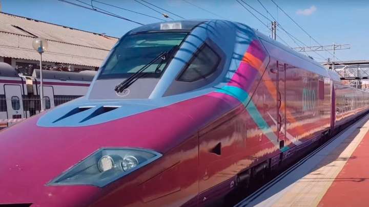 ¿Qué pasa si tengo billetes de los trenes AVLO que Renfe ha retirado?