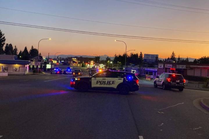 1 person dead, another injured after vehicle crashes into building in Everett