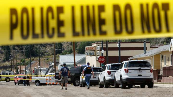 Manhunt launched after 4 killed in a shooting at a Montana bar