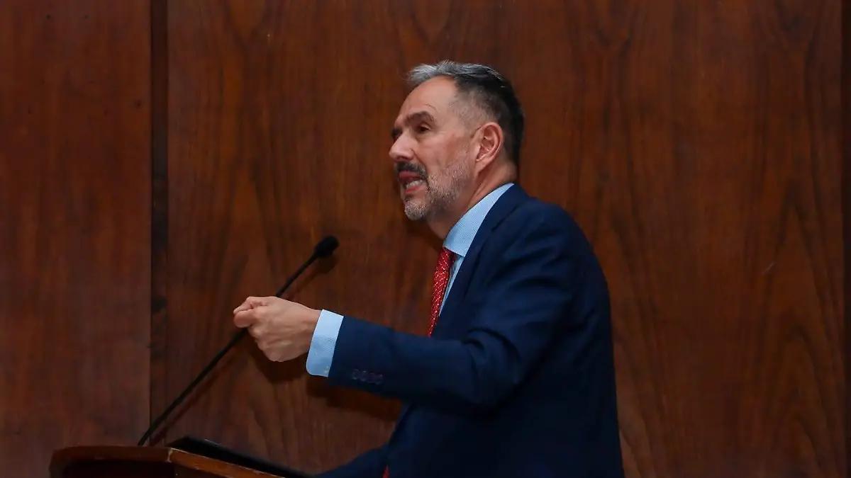 Presenta comisionado presidente de CIDH charla magistral en Tec Campus Chihuahua