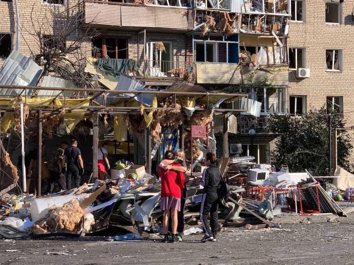 Russia's 'massive strike' on Ukraine overnight kills 1, injures 24: Ukraine officials