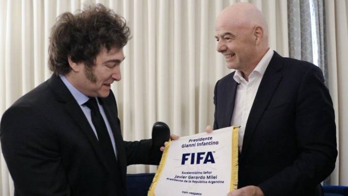 El Gobierno evalúa no transmitir el Mundial 2026 por la TV Púbica