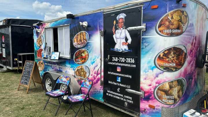 Hungry Black Man food fest brings dozens of chefs to the riverside