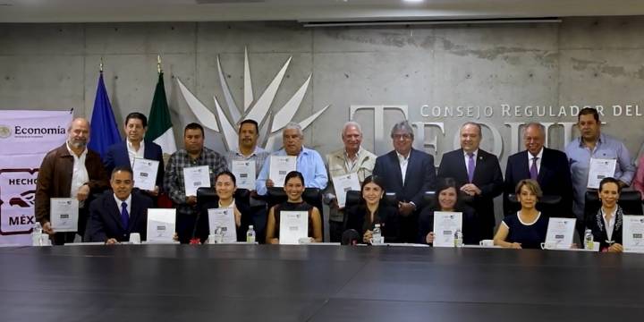 “Hecho en México”: Secretaría de Economía certifica a empresas tequileras