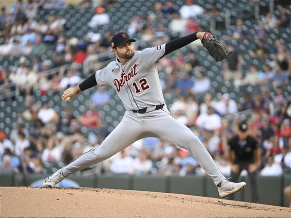 Sweeney hits go-ahead single in the seventh to lead Tigers past Twins 8