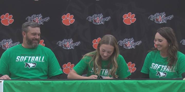 Grayce Beck’s path from the farm to DI softball