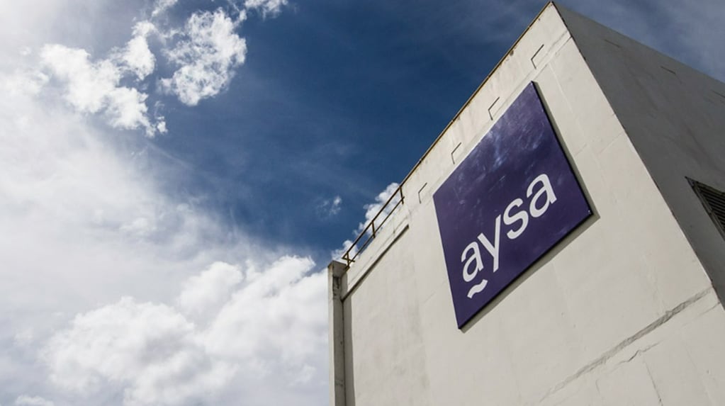 El Gobierno inicia el proceso de privatización de AySA: el Estado venderá hasta el 90% de las acciones