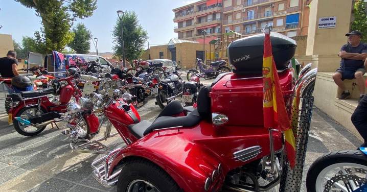 Las mejores imágenes de la XXVII Concentración de Motos de Época Ciudad de Guadix