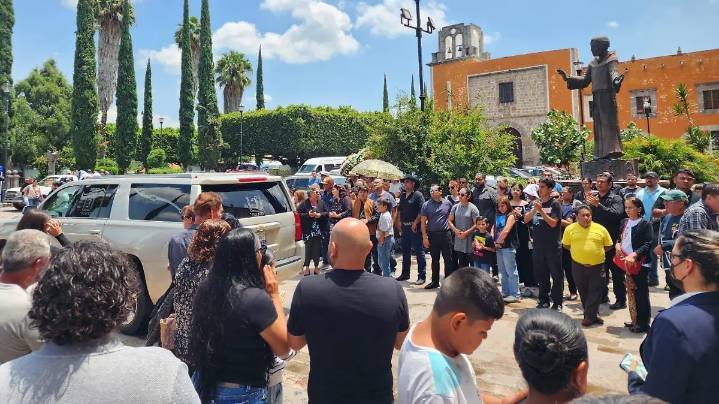 Acámbaro da el último adiós a Jorge Rosillo, trabajador de Obras Públicas