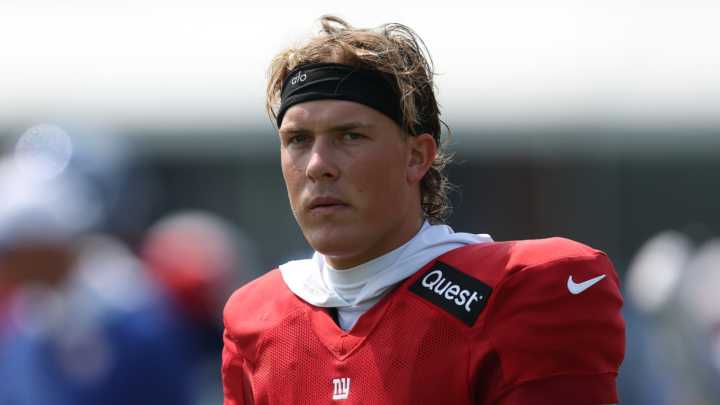 Could Giants' Jaxson Dart spark QB controversy?