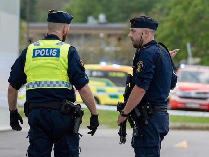 Two wounded in shooting near mosque in Sweden