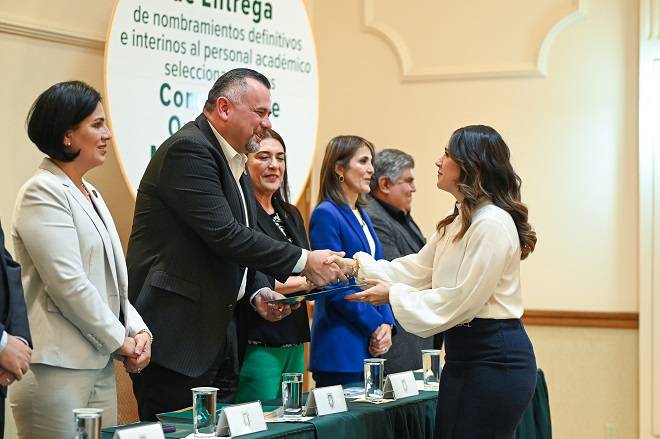 Entrega UABC 123 plazas académicas
