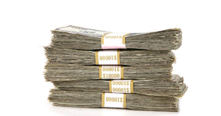 How much interest can a $50,000 CD earn right now?