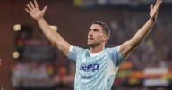 Dusan Vlahovic tempers transfer speculation with another goal for Juventus