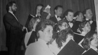 “EL DIAPASÓN Y LA BATUTA DEL MAESTRO”
