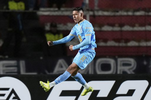 Bolivia refuerza ataque para pelear el repechaje al mundial de fútbol 2026