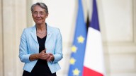 Desde el lunes 1 de septiembre Francia prohibirá el uso total de celulares en los colegios