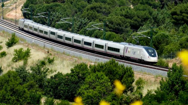 Galicia recupera su conexión por tren con Madrid