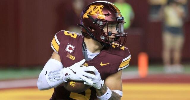 Minnesota's trend-bucking embrace of the pass will be tested as Drake Lindsey succeeds Max Brosmer