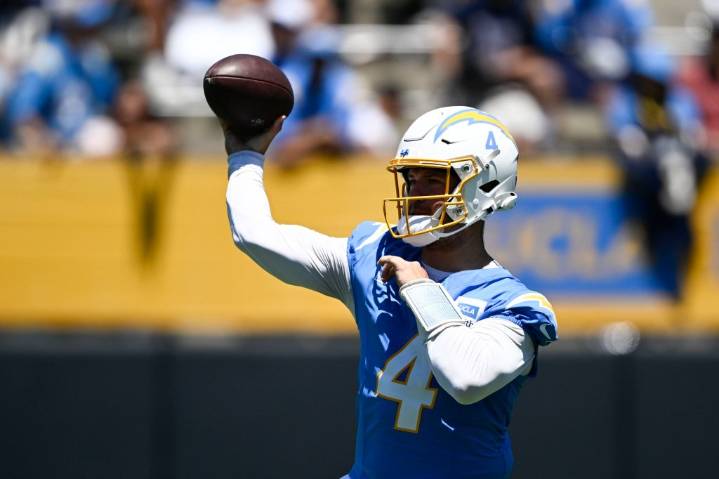Chargers QB Taylor Heinicke set to start Sunday vs. New Orleans Saints