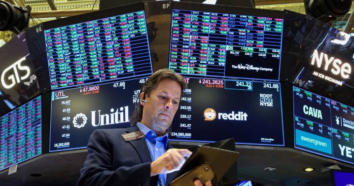 El peso y la BMV revierten las pérdidas al cierre de la semana