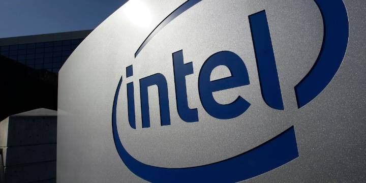 Intel’s stock tumbles after Trump says its CEO must resign