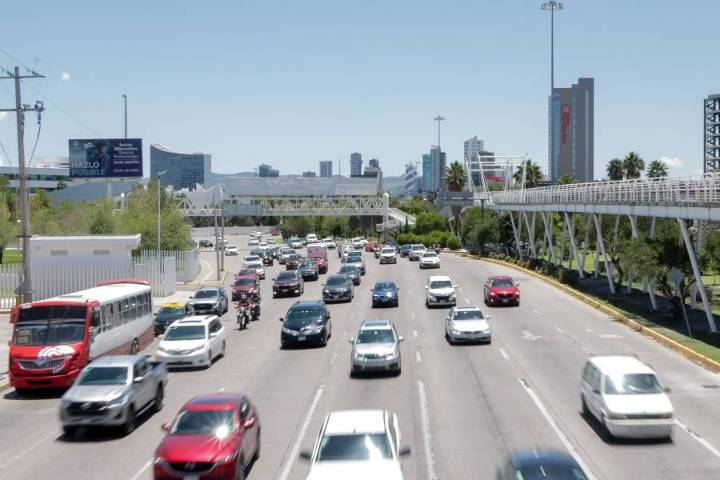 Gobierno de Puebla ofrece descuentos en multas de verificación y fotomultas
