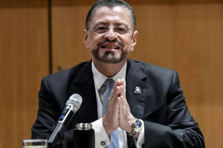 Presidente de Costa Rica denuncia un «intento de golpe de Estado judicial»