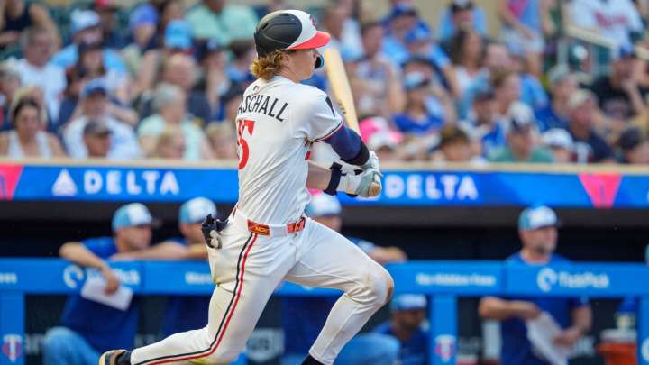 Keaschall hits 2-run homer in 11th as Twins top Royals 5