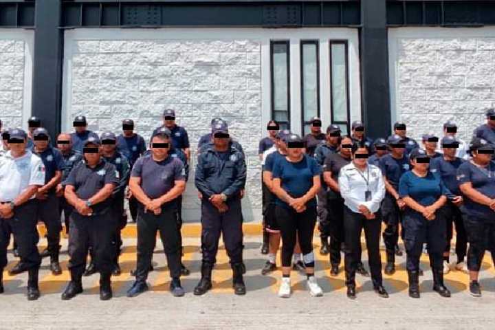Detienen a director y 59 policías municipales de Cintalapa