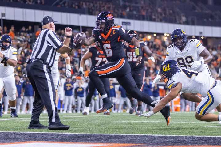 Maalik Murphy’s Oregon State debut spoiled as offense sputters