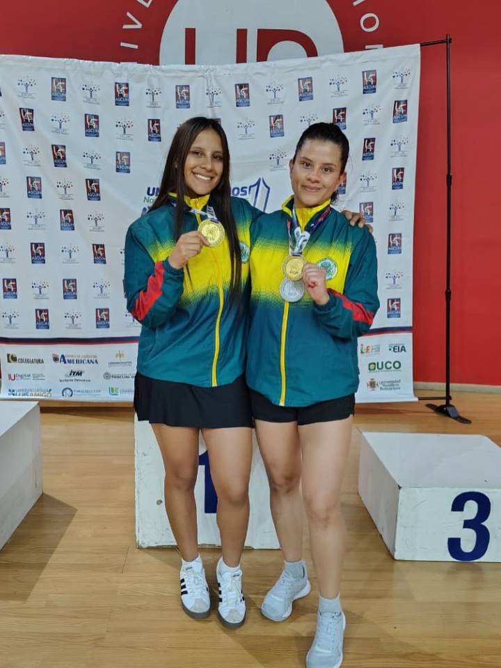 Carolina Rosero y Daniela Toro, medalla de oro en tenis de mes en juegos universitarios