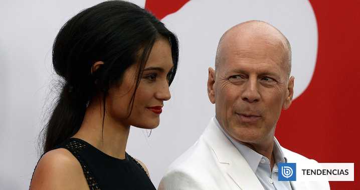 Esposa de Bruce Willis se defiende tras críticas por enviarlo a un hogar ahora que tiene demencia