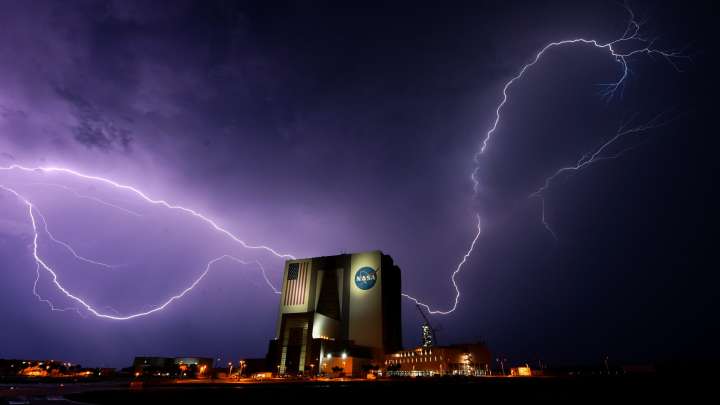 Photo of the Week: Lightning at Kennedy Space Center