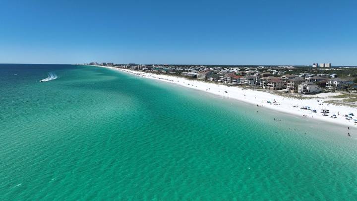 Florida hits tourism record in 2Q, Ron DeSantis says