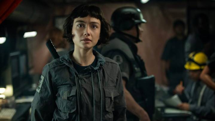 'Alien: Earth' Stars Sydney Chandler and Babou Ceesay Preview Differences Between Hybrid Wendy and Cyborg Morrow (Exclusive)