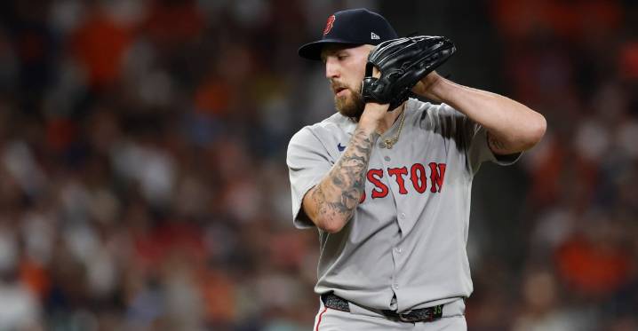 Red Sox News & Links: So what happened with Garrett Crochet last night?