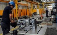 La actividad volvió a caer en junio y crece el riesgo de recesión