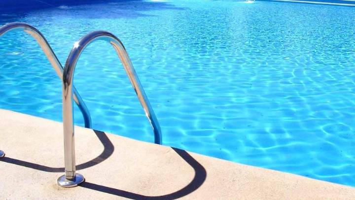 Un hombre de 76 años fallece tras un ahogamiento en una piscina de Alicante