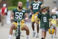 Seahawks immerse themselves in coolest NFL tradition in Green Bay