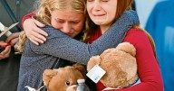 El tirador de la escuela de Estados Unidos, que asesinó a 2 niños y dejó a 20 heridos, "estaba lleno de odio"