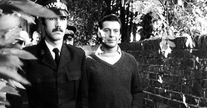 White House Farm killer Jeremy Bamber accuses police of 'shooting sister and framing him'