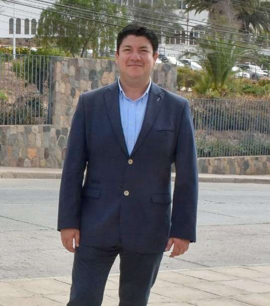 «La política tiene de dulce y agraz, y hoy me toca lo amargo»: Wladimir Pleticosic tras quedar fuera de lista parlamentaria